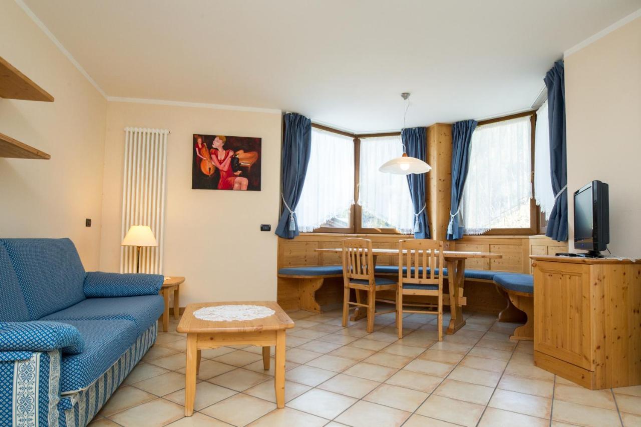 פיירה די פרימיירו Hotel Al Prato מראה חיצוני תמונה