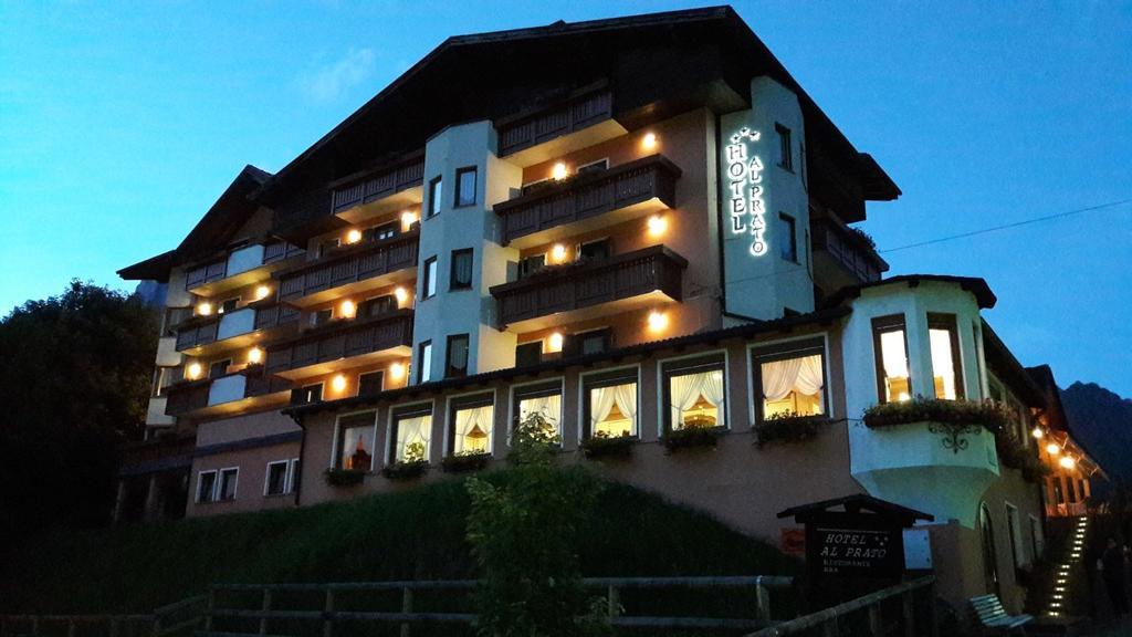 פיירה די פרימיירו Hotel Al Prato מראה חיצוני תמונה