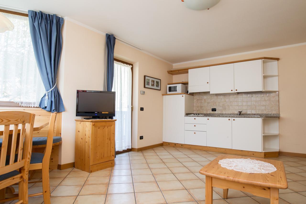 פיירה די פרימיירו Hotel Al Prato מראה חיצוני תמונה